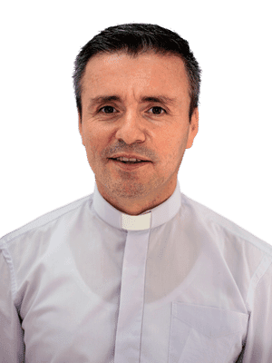 Pbro. CESAR ADRIÁN