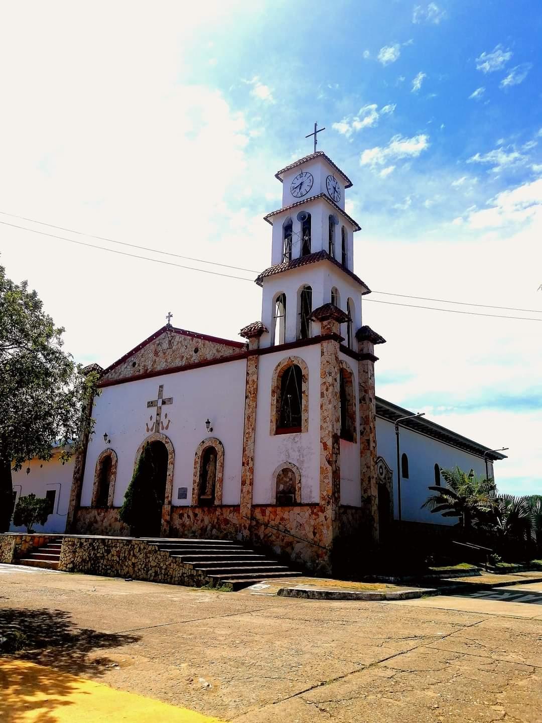Centro de Evangelización Sagrado Corazón de Jesús - Betania